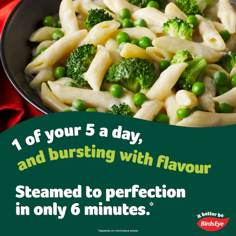 Birds Eye Steamfresh Creamy Cheese Vegetable Pasta Meal for 1 (400g)